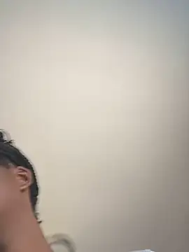 Snapshot of spicysugar74 chatting on 10/16/25, 04:15 spicysugar74 online show from 10/16/25, 04:15