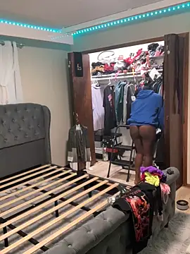 Snapshot of spicysugar74 chatting on 11/04/25, 05:39 spicysugar74 online show from 11/04/25, 05:39