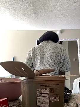 Snapshot of spicysugar74 chatting on 10/08/25, 04:40 spicysugar74 online show from 10/08/25, 04:40