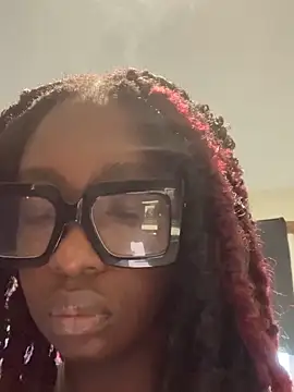 Snapshot of spicysugar74 chatting on 12/13/24, 05:10 spicysugar74 online show from 12/13/24, 05:10