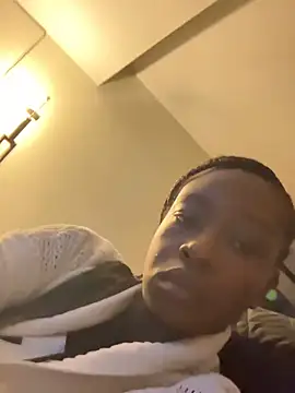 Snapshot of spicysugar74 chatting on 02/18/25, 03:21 spicysugar74 online show from 02/18/25, 03:21