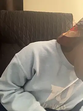 Snapshot of spicysugar74 chatting on 03/05/25, 09:04 spicysugar74 online show from 03/05/25, 09:04