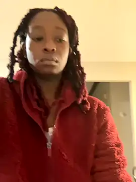 Snapshot of spicysugar74 chatting on 12/02/24, 12:04 spicysugar74 online show from 12/02/24, 12:04