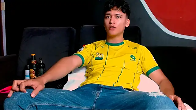 LiamEvans 0 online show from 03/07/25, 04:00