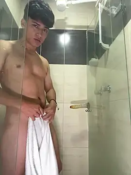 LiamEvans 0 online show from 01/22/25, 07:56