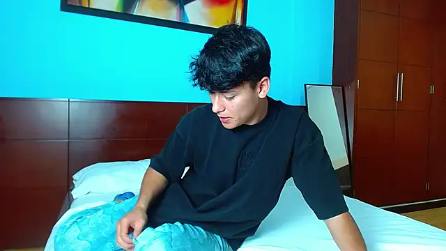 LiamEvans 0 online show from 01/31/25, 07:18