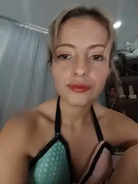 HottCandy21 online show from 07/23/26, 06:59