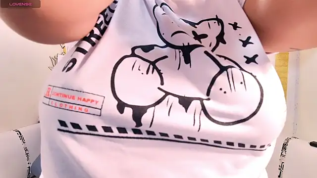 Snapshot of Mabelydani chatting on 03/19/25, 01:07 Mabelydani online show from 03/19/25, 01:07