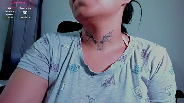 Snapshot of Mabelydani chatting on 01/11/26, 01:51 Mabelydani online show from 01/11/26, 01:51