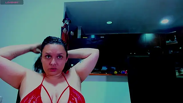 Snapshot of Mabelydani chatting on 10/25/25, 10:54 Mabelydani online show from 10/25/25, 10:54