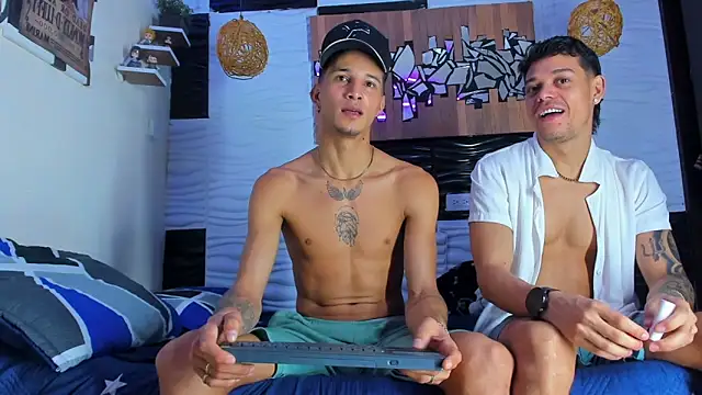 Friendsofeverything  online show from 12/15/25, 01:39