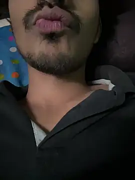 Snapshot of Privateseducer chatting on 03/21/25, 09:12 Privateseducer online show from 03/21/25, 09:12