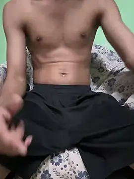 Snapshot of Privateseducer chatting on 03/18/25, 11:33 Privateseducer online show from 03/18/25, 11:33