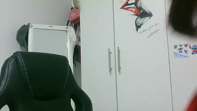 Anne kis online show from 03/24/26, 05:35