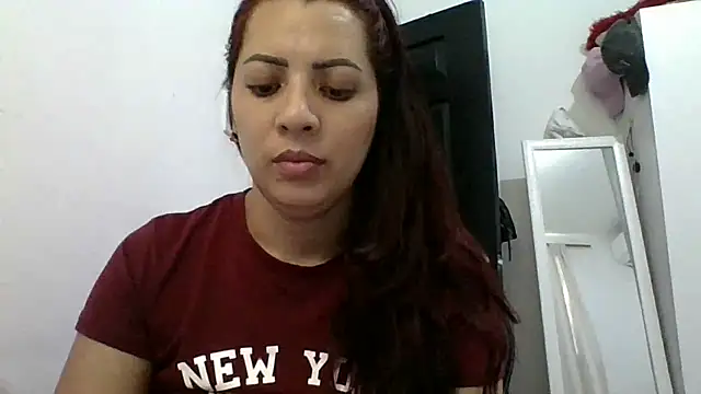 Anne kis online show from 02/08/25, 04:14
