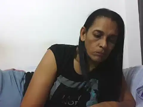 latinbrunettet online show from 12/11/24, 07:57