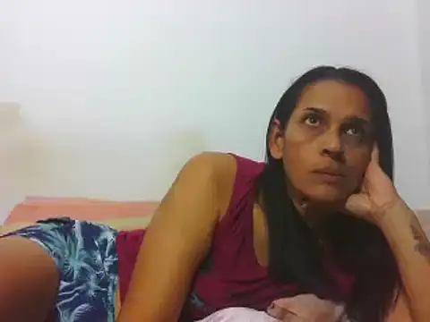 latinbrunettet online show from 01/07/25, 01:14