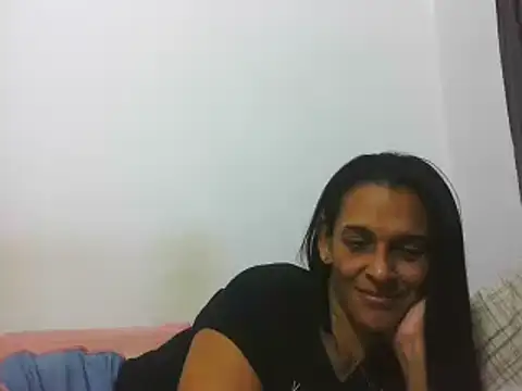 latinbrunettet online show from 01/10/25, 02:02