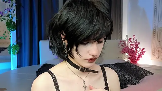 dark vamp  online show from 03/01/25, 06:32