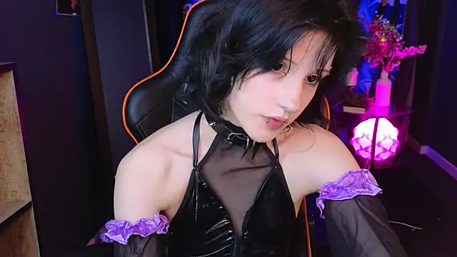 dark vamp  online show from 01/30/25, 08:53