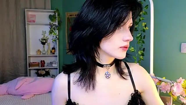 dark vamp  online show from 11/06/25, 04:11