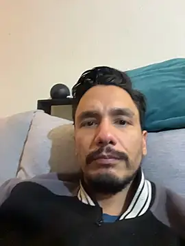 Ginessy online show from 12/19/25, 08:06