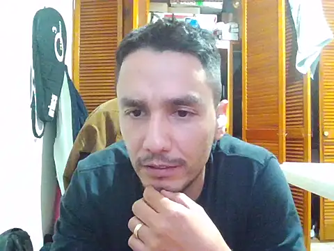 Snapshot of Ginessy chatting on 02/16/26, 11:46 Ginessy online show from 02/16/26, 11:46