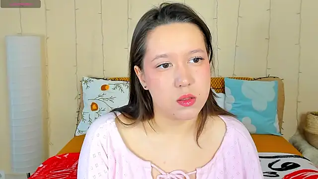 Mira Karter online show from 04/18/26, 03:31