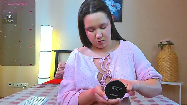 Mira Karter online show from 03/12/25, 05:57