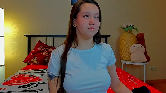 Mira Karter online show from 05/03/26, 02:27