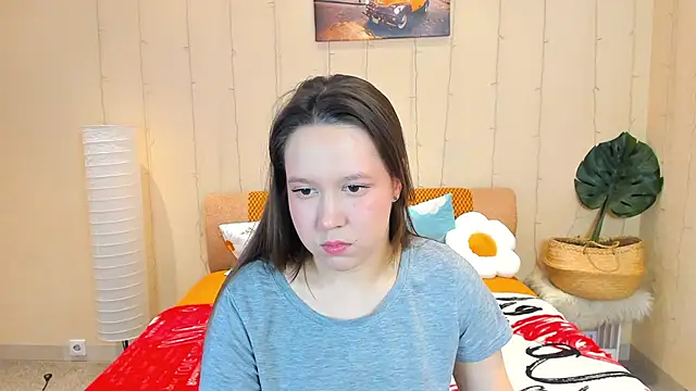 Mira Karter online show from 04/12/26, 02:37