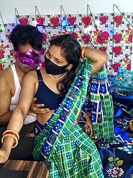 PeaCoooock online show from 11/04/25, 04:33