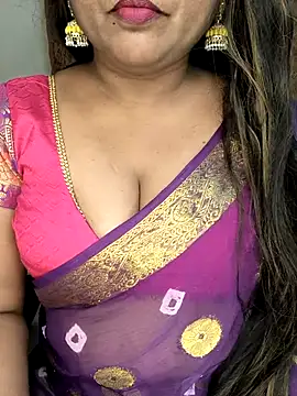 honey-sexy online show from 10/24/25, 04:50