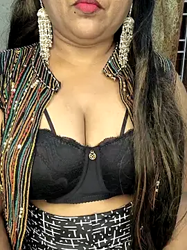 honey-sexy online show from 12/04/25, 05:01