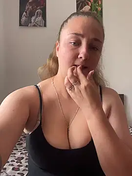 Joannakiss online show from 07/05/26, 11:39