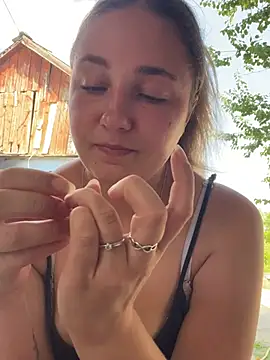 Joannakiss online show from 07/16/26, 11:18