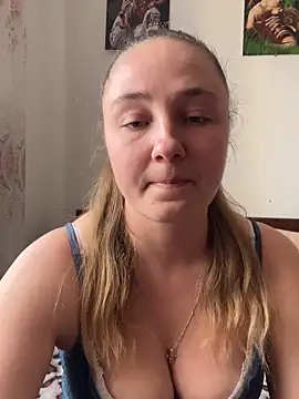 Joannakiss online show from 04/24/26, 12:18