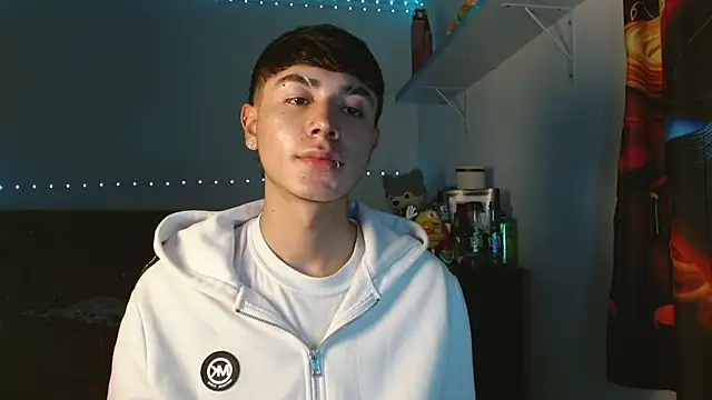 Snapshot of Im_juanda chatting on 12/27/24, 11:21 Im juanda online show from 12/27/24, 11:21