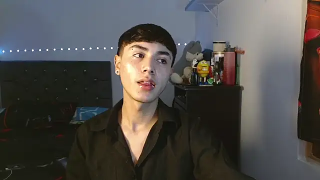 Snapshot of Im_juanda chatting on 12/19/24, 08:34 Im juanda online show from 12/19/24, 08:34