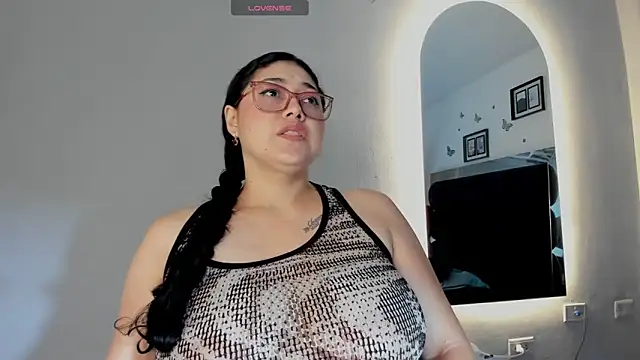 meikochoe online show from 11/17/25, 07:07