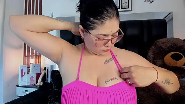 meikochoe online show from 11/14/25, 07:50