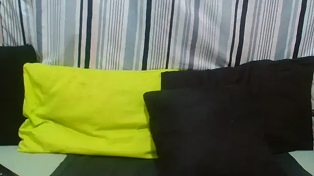 AfricanBigAssxx98 online show from 05/15/26, 06:55