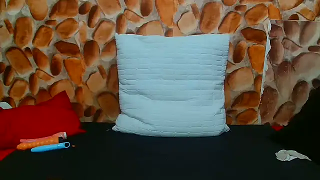 AfricanBigAssxx98 online show from 03/26/26, 10:13