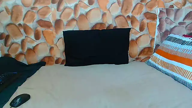 AfricanBigAssxx98 online show from 10/21/25, 08:36