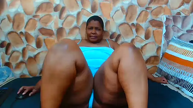 AfricanBigAssxx98 online show from 10/30/25, 08:56