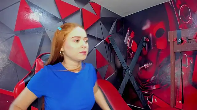 Hana and Zeta online show from 11/16/25, 12:10