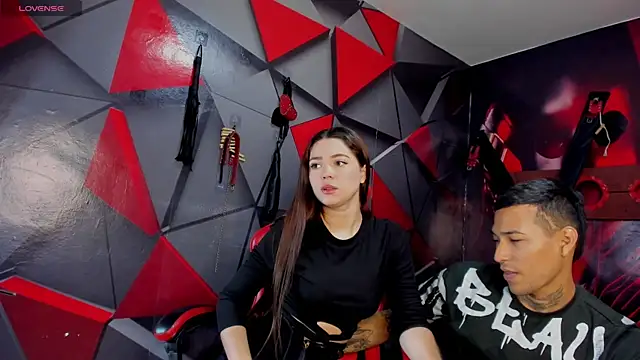 Hana and Zeta online show from 10/08/25, 12:17