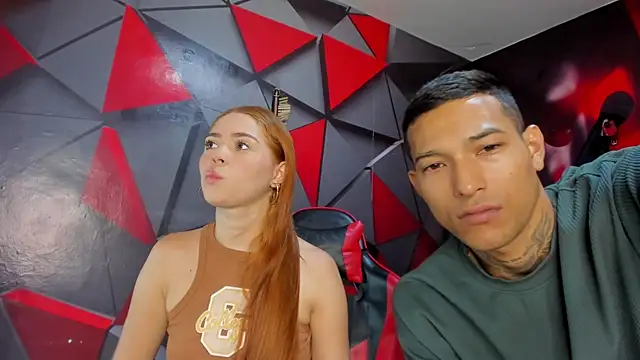 Hana and Zeta online show from 11/18/25, 12:08