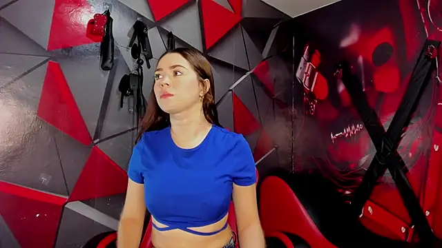 Hana and Zeta online show from 09/14/25, 12:05