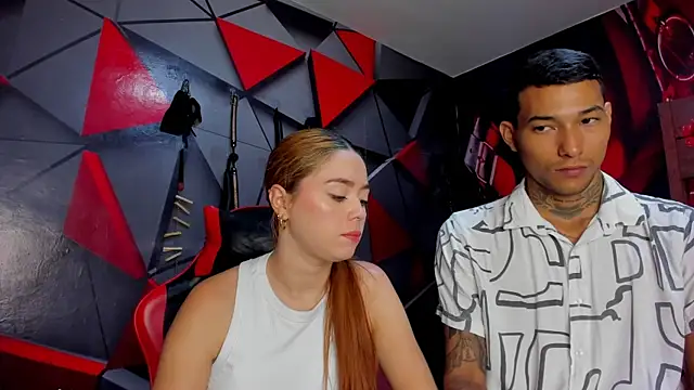 Snapshot of Hana_and_Zeta chatting on 01/12/26, 12:23 Hana and Zeta online show from 01/12/26, 12:23